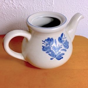 Pfaltzgraff 🫖 Vintage Yorktowne Blue Teapot Pottery Collectible Farmhouse Decor